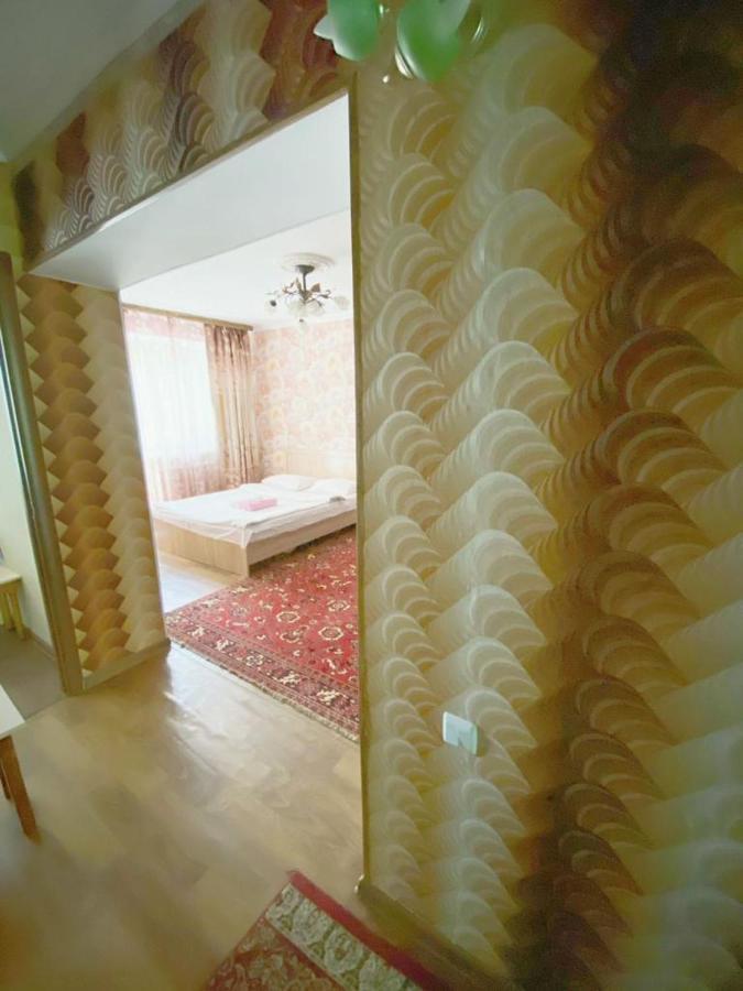 Квартира Напротив Аэропорта Apartment Turksib Luaran gambar